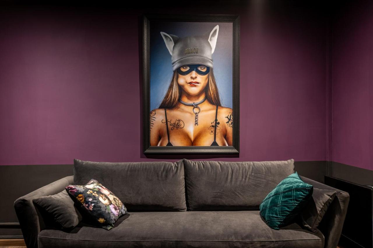 Cherie Cherry - Romantic And Bdsm House Briey Exterior photo